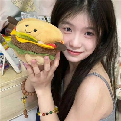 两个阿尔弗雷德